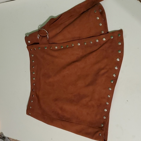 Lulus Dresses & Skirts - New Lulu's women's XS brown with silver Rivet accent wrap tie skirt